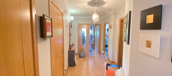 Apartamento de 3 dormitorios en León, Spain No. 78625 5