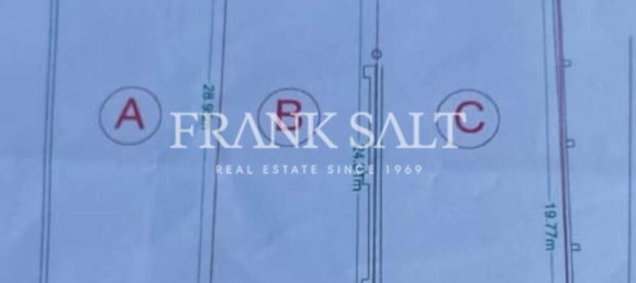 Gewerbliche Immobilie in Zebbug, Malta, Nr. 13381 3