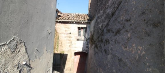 10 rooms House in Casagiove, Italy No. 305278 38