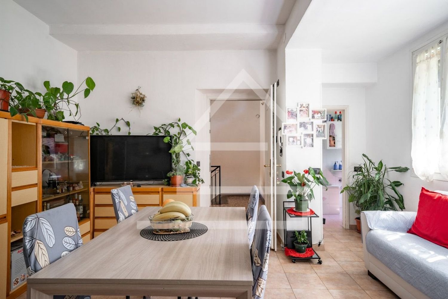 Квартира с 3 спальнями в Лекко, Италия № 312048