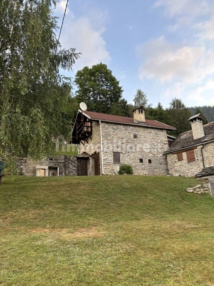 Casa T3 em Varzo, Italy N.º 108088