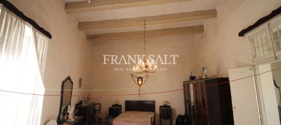 Дом с 3 спальнями в Корми, Мальта № 1920 6