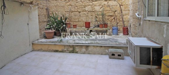 Дом с 3 спальнями в Корми, Мальта № 1920 5