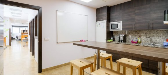 200m² Commercial property in Zaragoza, Spain No. 67601 7