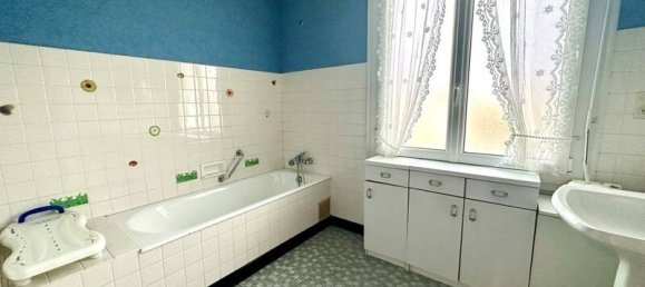 Villa de 3 dormitorios en Plouay, France No. 194146 14