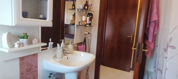 3-salle Appartement à Eraclea, Italy No. 61629 10