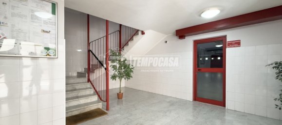 Квартира с 6 комнатами в Орбассано, Италия № 274501 11