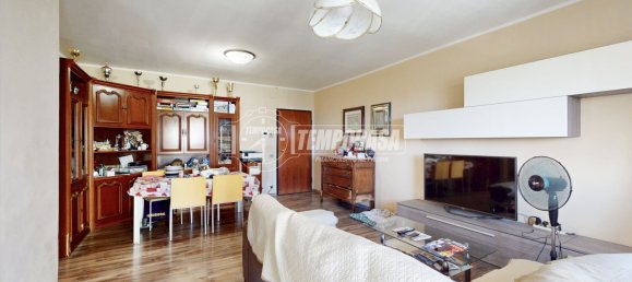 Квартира с 6 комнатами в Орбассано, Италия № 274501 2