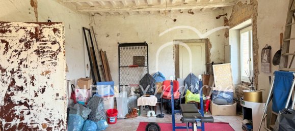 5 rooms House in Montecosaro, Italy No. 11756 21