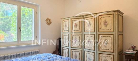 5 rooms House in Montecosaro, Italy No. 11756 12