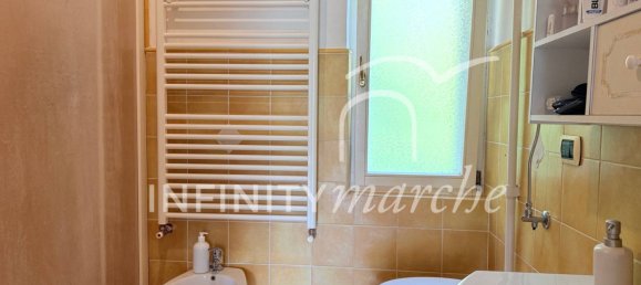 5 rooms House in Montecosaro, Italy No. 11756 20