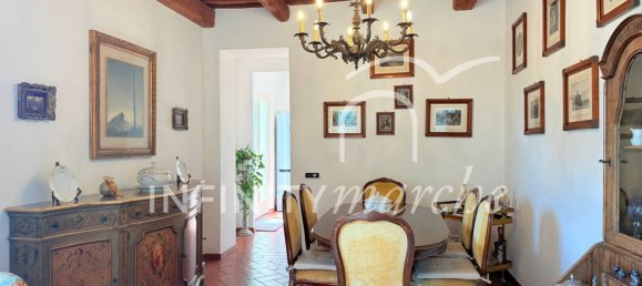 5 rooms House in Montecosaro, Italy No. 11756 7