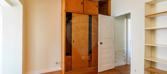 3 bedrooms House in Lisbon, Portugal No. 28830 19