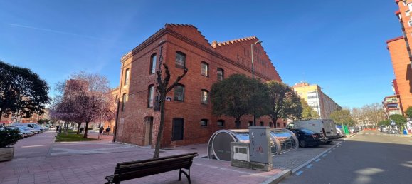 Коммерческая недвижимость 75м² в Вальядолид, Испания № 128563 16