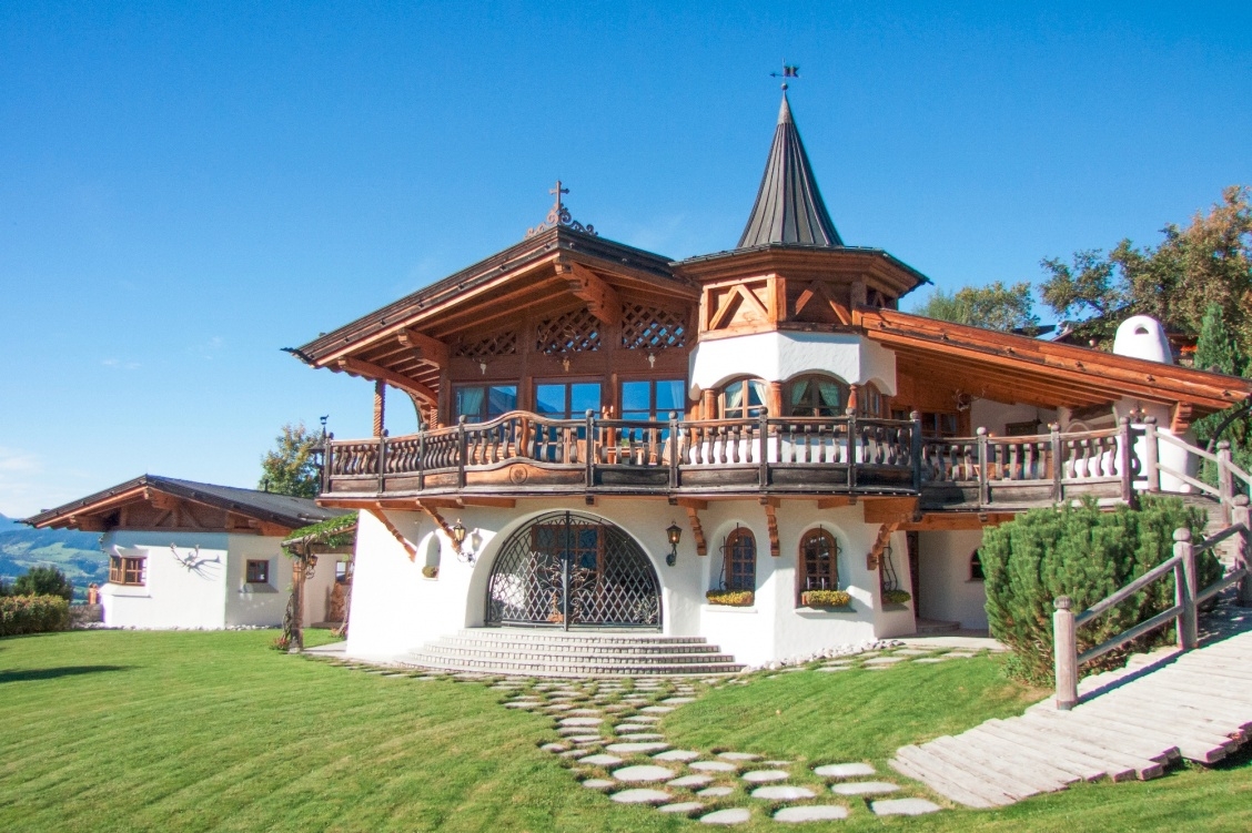 4 bedrooms Villa in Augsburg, Germany No. 144310