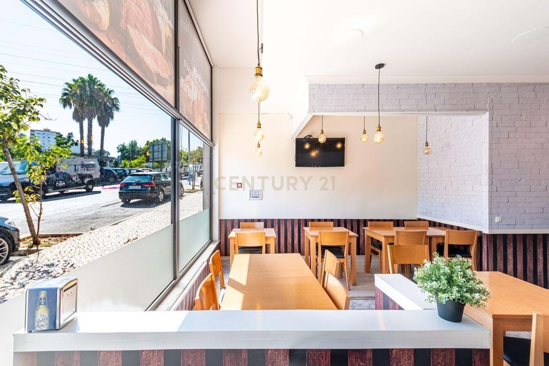 60m² Commercial property in Loures, Portugal No. 266247