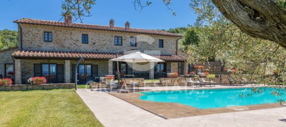 Casa de 7 dormitorios en Tuoro sul Trasimeno, Italy No. 52730 13