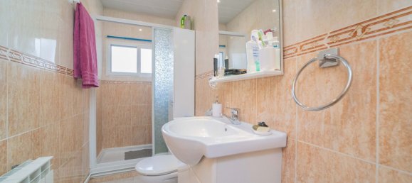 3 bedrooms Apartment in Leganes, Spain No. 133886 6