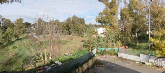 2-salle Appartement à Fiumicino, Italy No. 18190 95