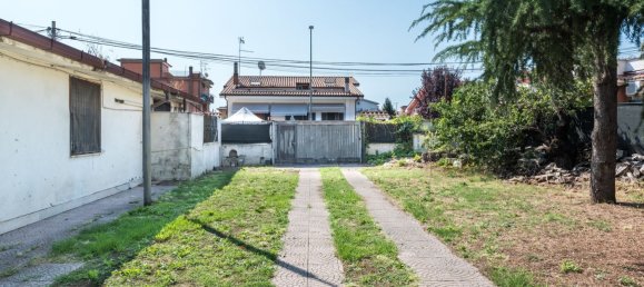 6 chambres Appartement à Rome, Italy No. 371508 5