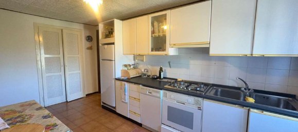 Дом с 4 комнатами в Колли Верди, Италия № 381983 15