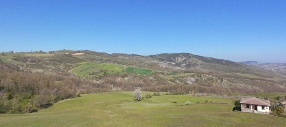 Дом с 4 комнатами в Колли Верди, Италия № 381983 10