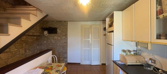 Дом с 4 комнатами в Колли Верди, Италия № 381983 14