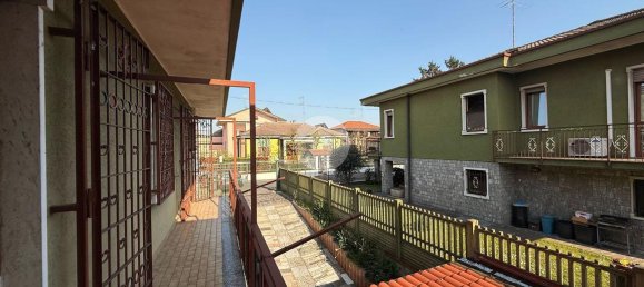 4غرفة فيلا في Paderno Dugnano, Italy رقم 159194 20