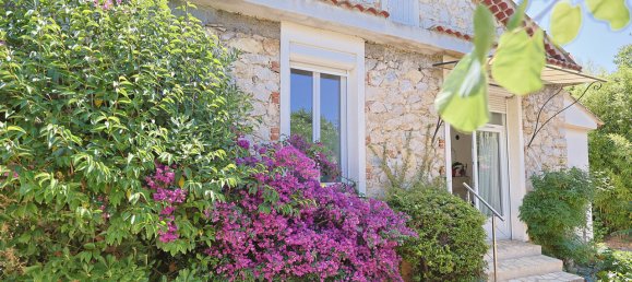 3 bedrooms House in Toulon, France No. 291144 14