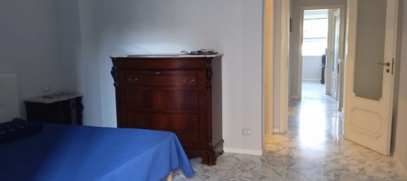 4-salle Appartement à Naples, Italy No. 228916 14