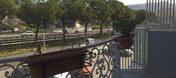 4-salle Appartement à Naples, Italy No. 228916 15