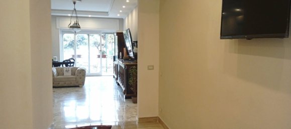 4-salle Appartement à Naples, Italy No. 228916 4