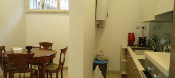 4-salle Appartement à Naples, Italy No. 228916 21