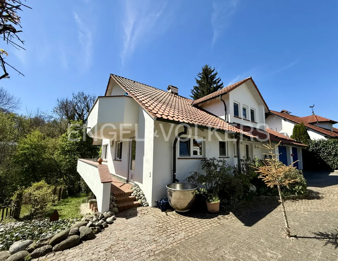 4 bedrooms Townhouse in Ravensburg, Germany No. 70918