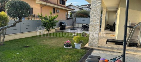 3 chambres Villa à Guidonia Montecelio, Italy No. 289879 29