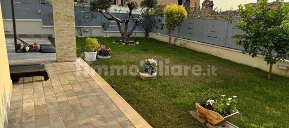 3 chambres Villa à Guidonia Montecelio, Italy No. 289879 34