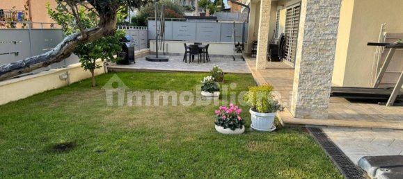 3 chambres Villa à Guidonia Montecelio, Italy No. 289879 3