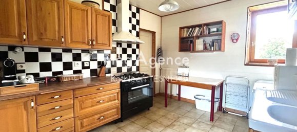 4 bedrooms House in Manche, France No. 357572 4