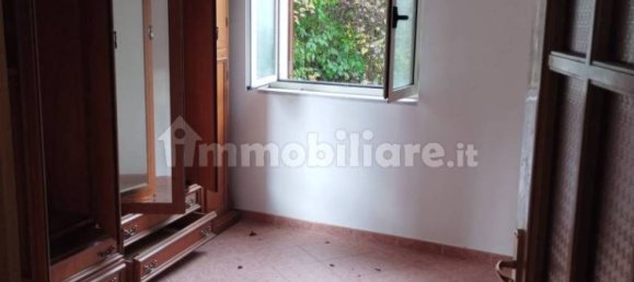 Вилла с 4 спальнями в Лагонегро, Италия № 31860 40