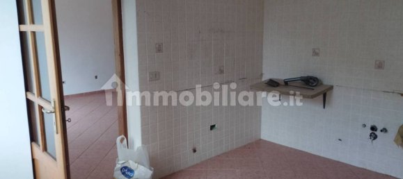 Вилла с 4 спальнями в Лагонегро, Италия № 31860 44