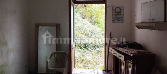 Вилла с 4 спальнями в Лагонегро, Италия № 31860 33