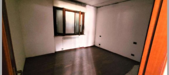 3 Schlafzimmer Wohnung in Foligno, Italy, Nr. 310994 24