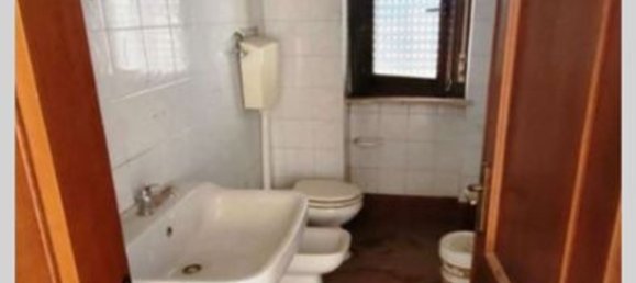 3 Schlafzimmer Wohnung in Foligno, Italy, Nr. 310994 34