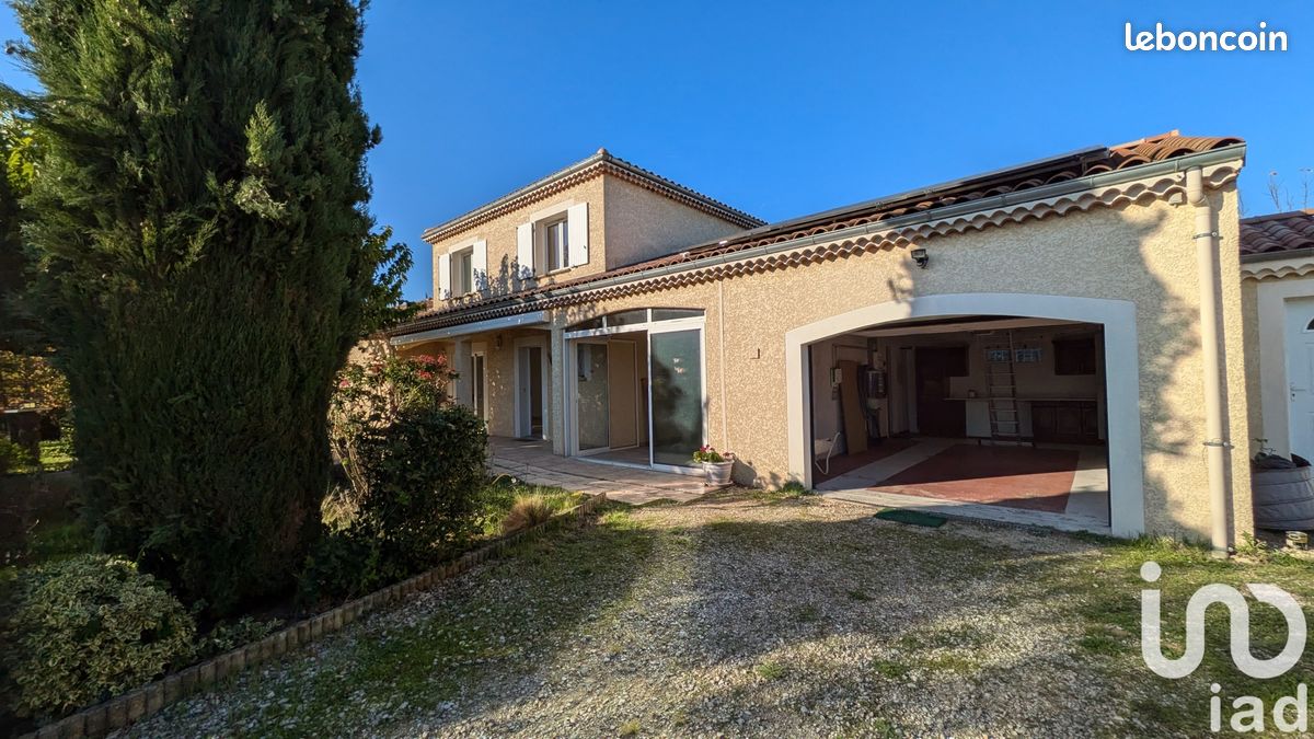 Casa de 6 divisões em La Begude-de-Mazenc, France N.º 207625