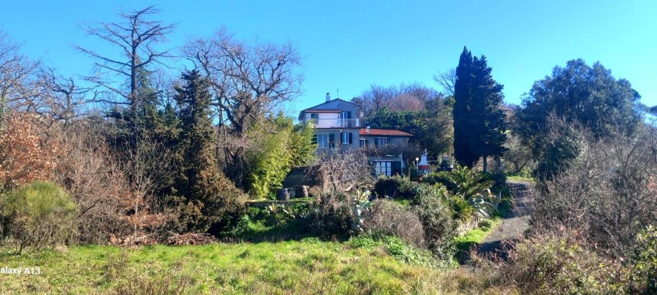 5 rooms House in Fosdinovo, Italy No. 38981