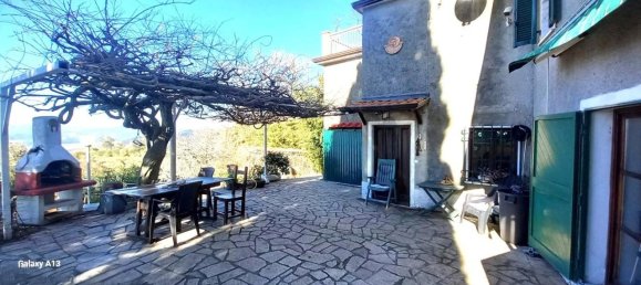 5 rooms House in Fosdinovo, Italy No. 38981 5