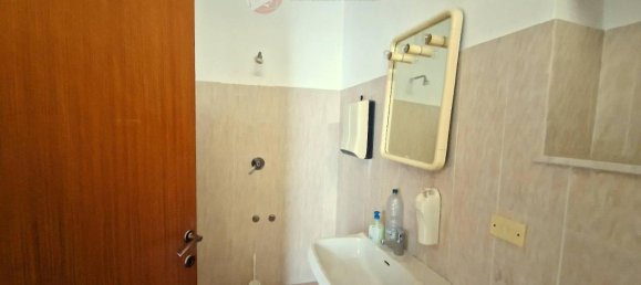 5 rooms Apartment in Morciano di Romagna, Italy No. 32997 12