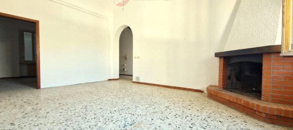 5 rooms Apartment in Morciano di Romagna, Italy No. 32997 14