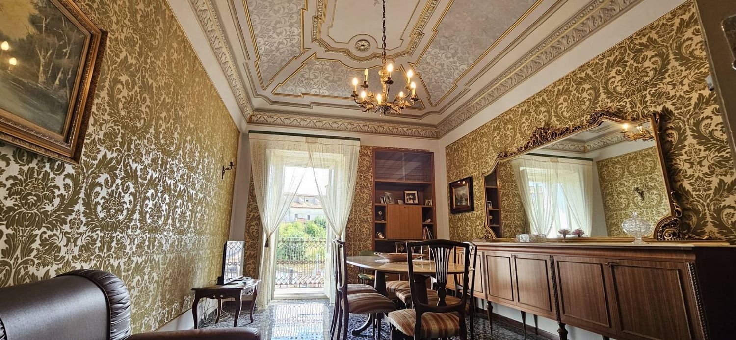 5 bedrooms Apartment in Castel del Monte, Italy No. 396668