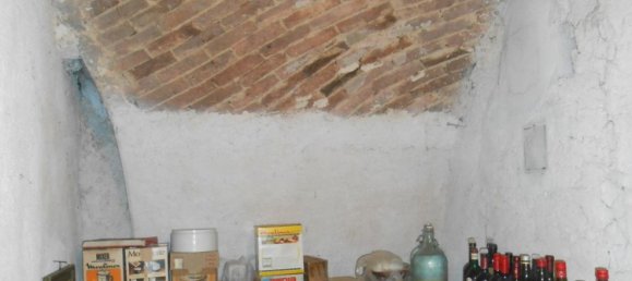 8-Zimmer Haus in Valdilana, Italy, Nr. 79946 13